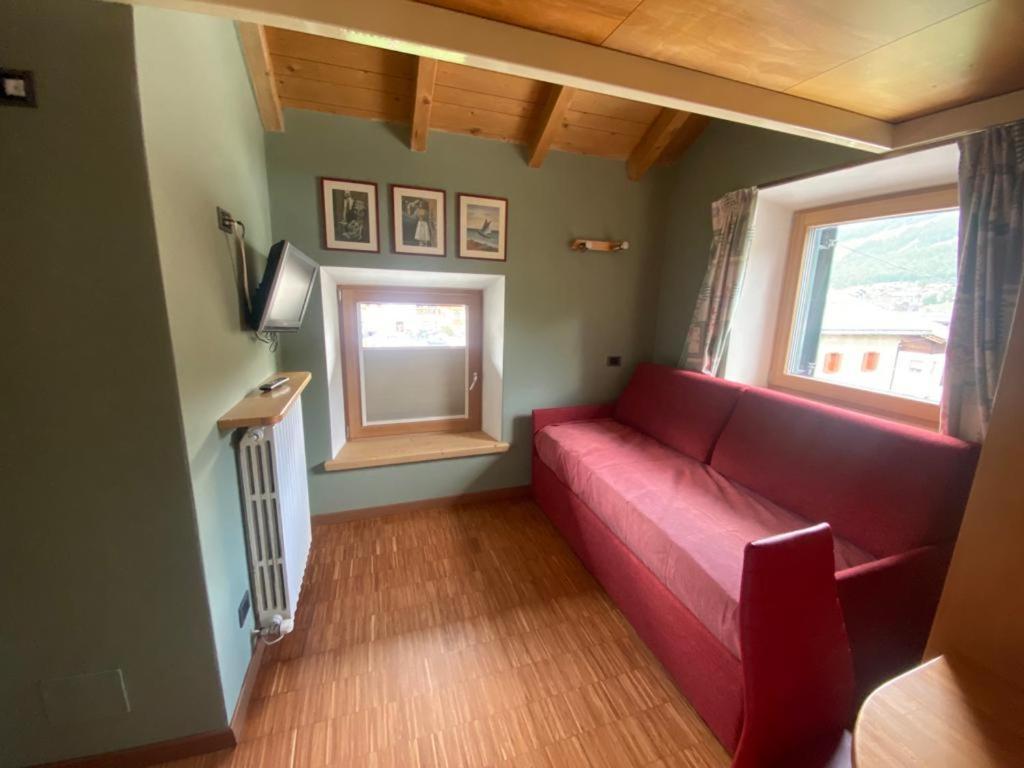 Cronox Mini Apartment *